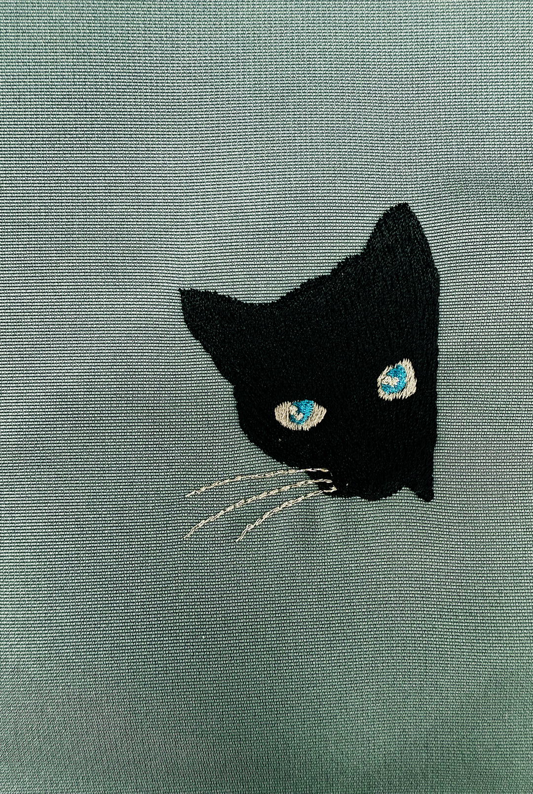 半衿/猫刺繍