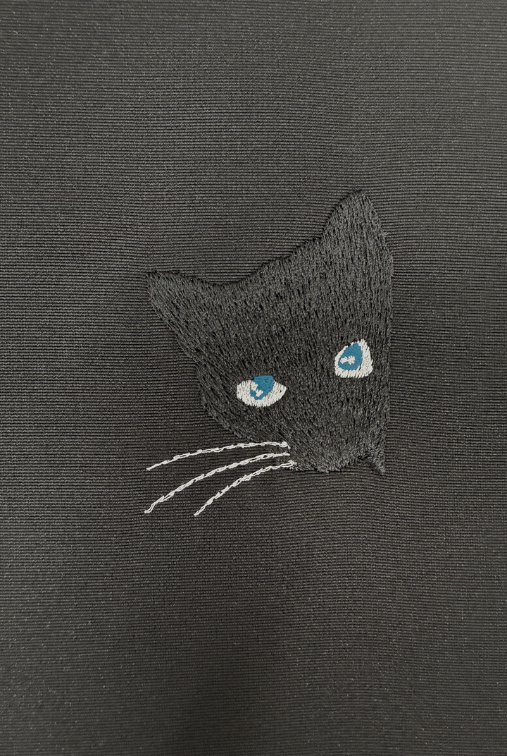 半衿/猫刺繍